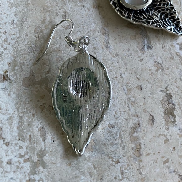 Earrings NEW handmade stamped hook dangle black silver grey stone minimalist art - Picture 4 of 6